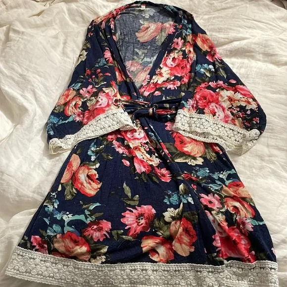 Pinkblush Robe - Picture 1 of 4